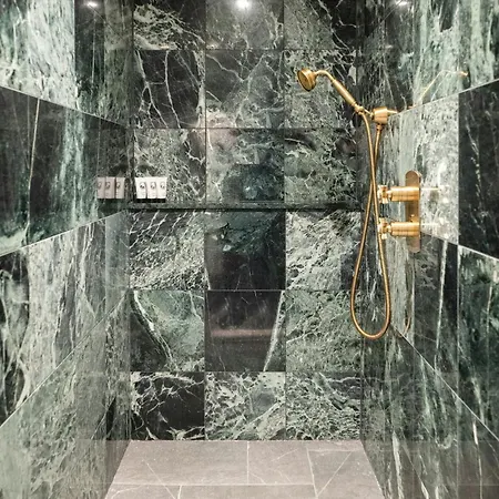Le Fitz Roy, A Beaumier 5*