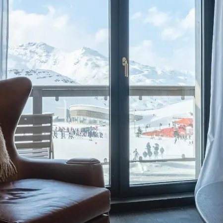 Hotel Le Fitz Roy, A Beaumier