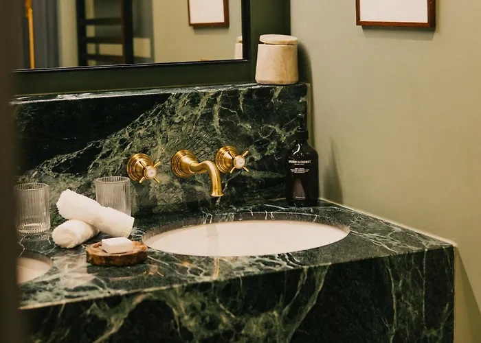 Le Fitz Roy, A Beaumier Hotell