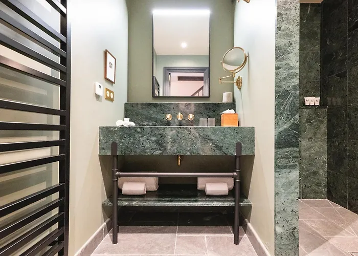 Hotell Le Fitz Roy, A Beaumier